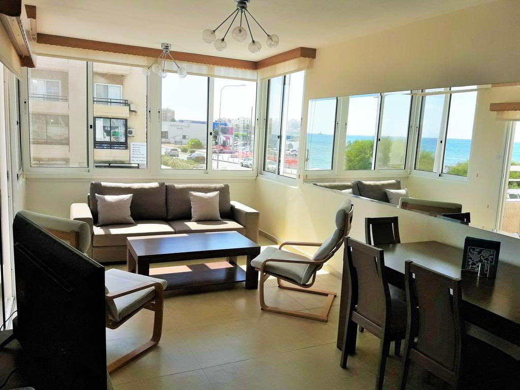 16 Sandy Beach Ларнака Екстер'єр фото